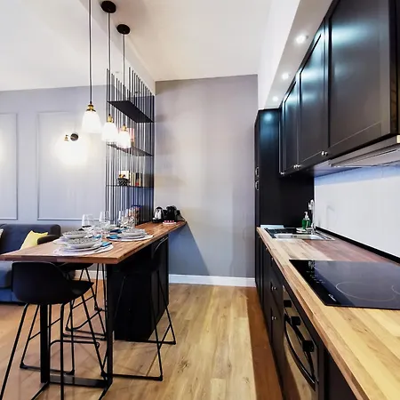 Apartman Chiclife - Florentin Downtown *